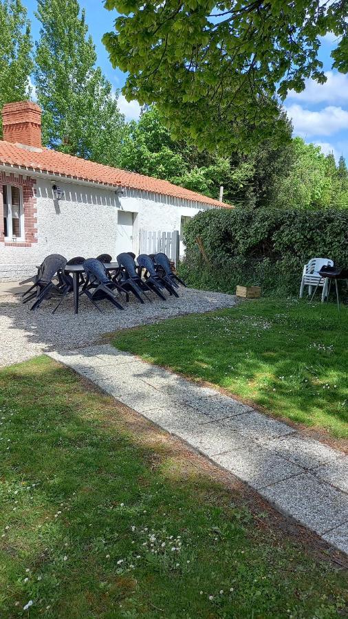Gite Le Plessis Villa Saint-Urbain  ภายนอก รูปภาพ