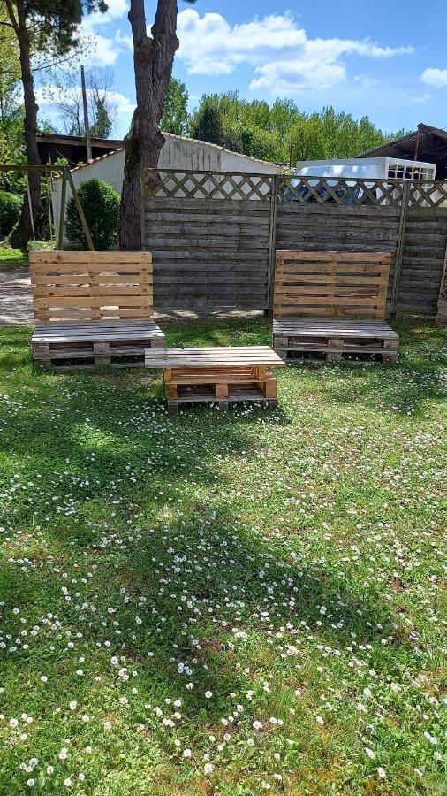 Gite Le Plessis Villa Saint-Urbain  ภายนอก รูปภาพ